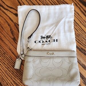 COACH Laser Cut Leather Wristlet Light Gray With Pink Interior*** Dust Bag & Tag